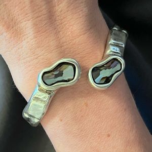 Uno de 50 hinged stone bracelet